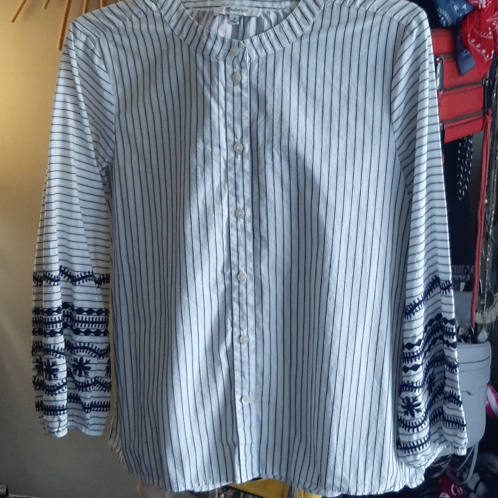 Madewell navy white striped billow sleeve top